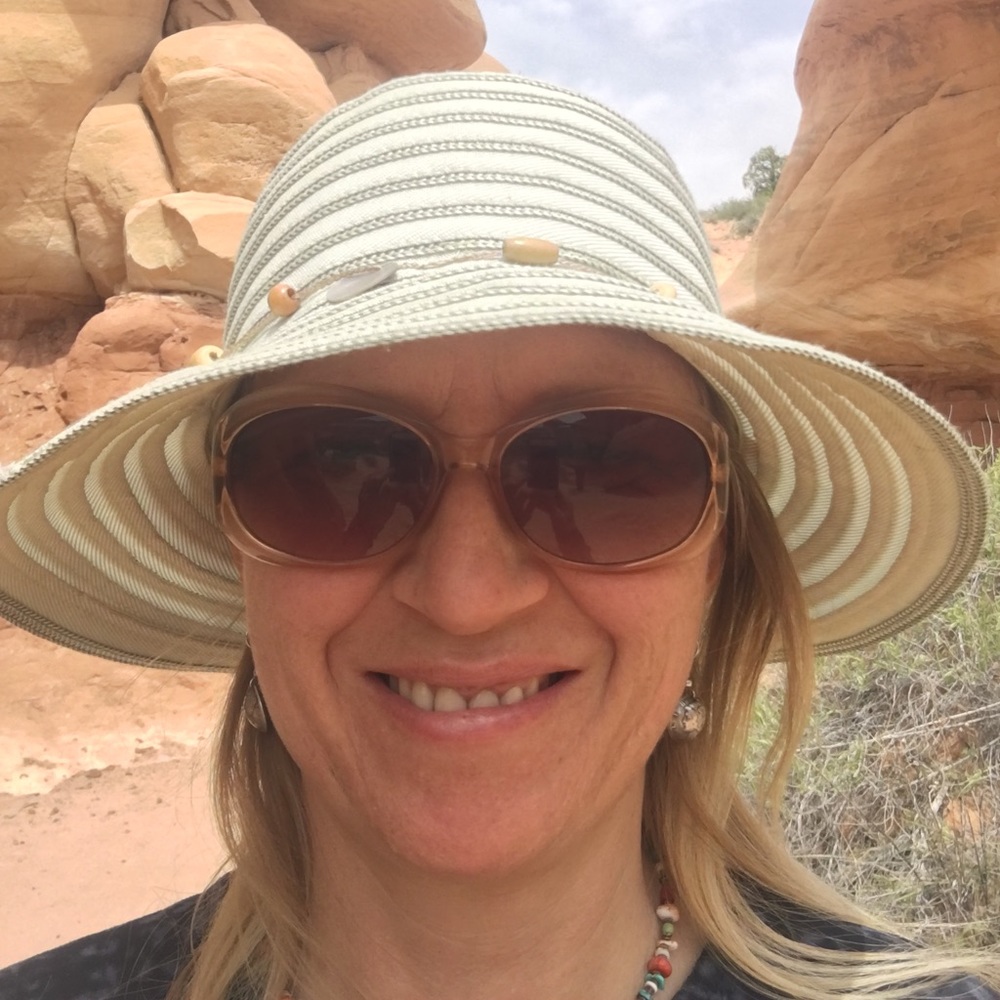 Meet your Posher, Michala